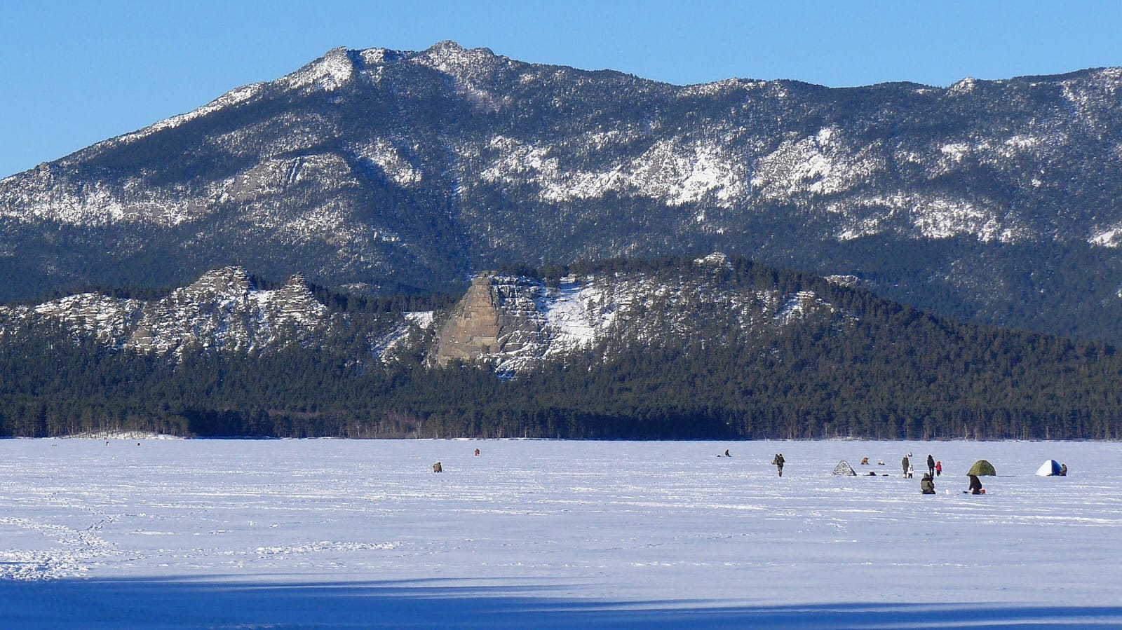 «Бурабай» ұлттық паркінің аумағынан қыс мезгілінде ондаған тонна қоқыс шығарылды